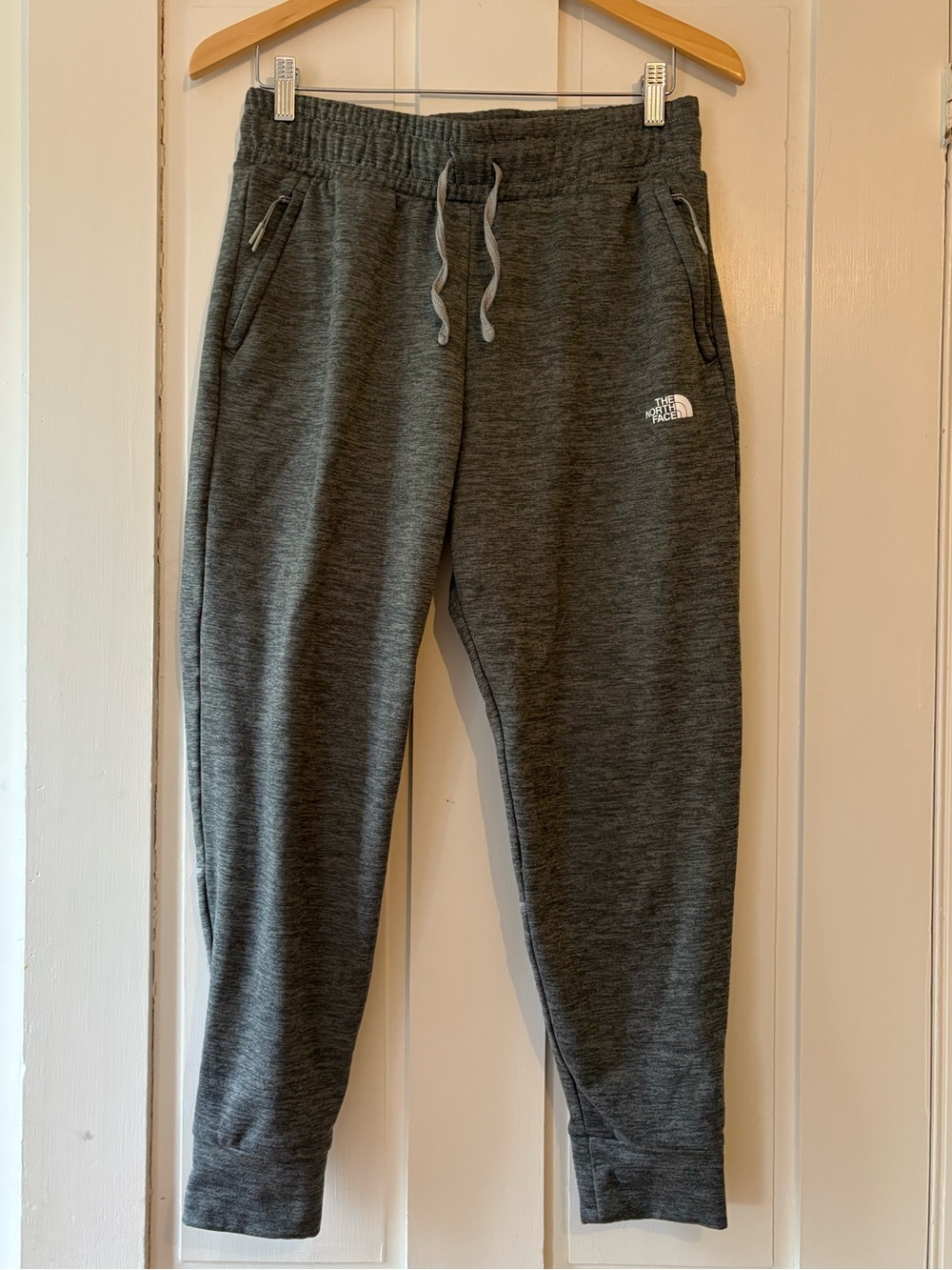The North Face Heather Gray Women’s Jogger Style Sweatpants